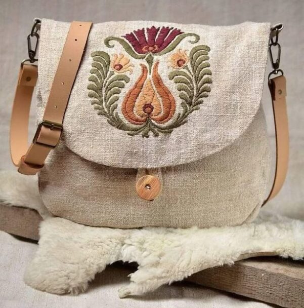 Mizraabag Jute Sling bag